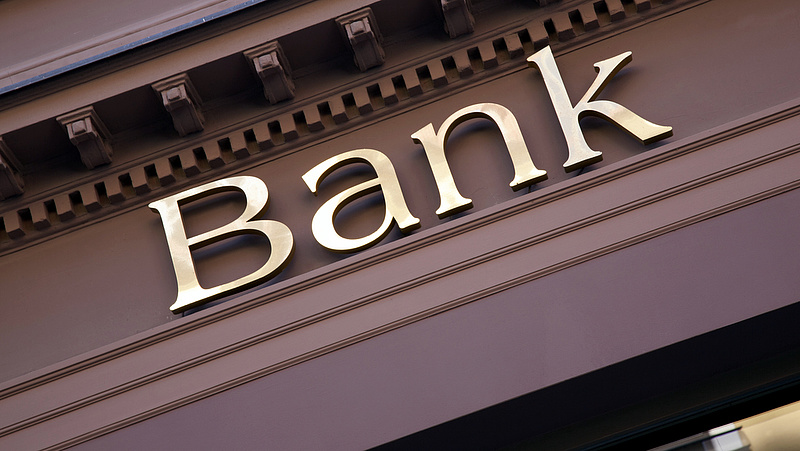 Új magyar bank nyitott meg hétfőn