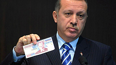 Mit tesz Erdogan, hogy megállítsa a líra zuhanását?