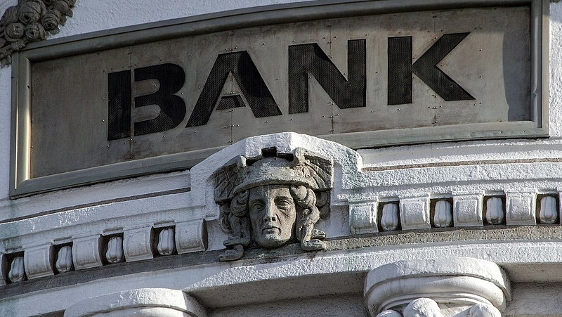 Üzent a bankszövetség - minden bankszámlás ügyfelet érint