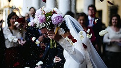 A magyar párok kétharmada az állami támogatások miatt házasodik
