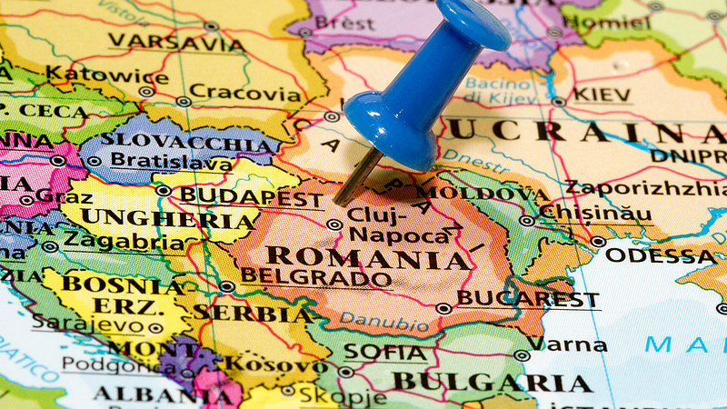 Megint féltérdre esett a román lej