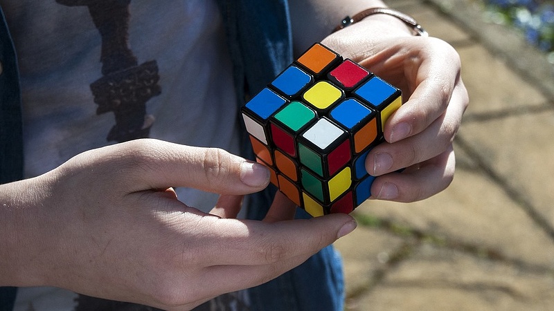 Itt a döntés: bárki gyárthat Rubik-kockát