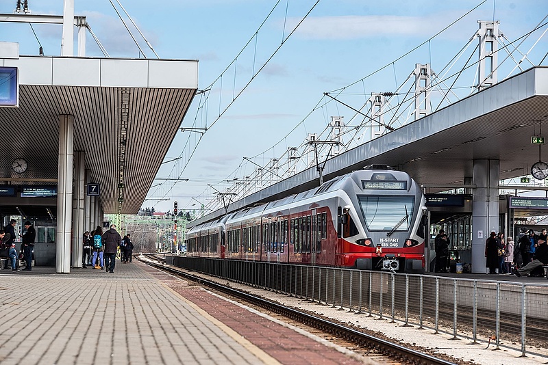Közel ötmilliárdba kerülnek a Ferencváros - Kelenföld vasútvonal kapacitásbővítésének mérnöki feladatai