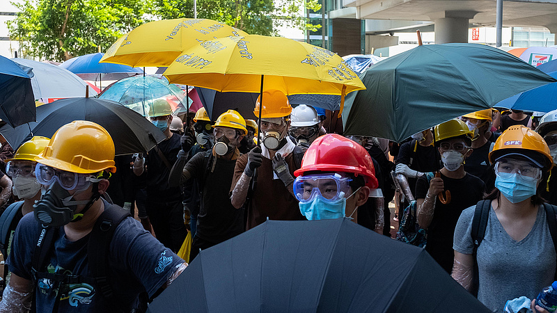 Elmérgesedett a tüntetés Hongkongban