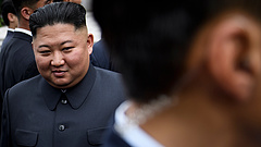 Helyzet van Észak-Koreában? - Átruházta hatáskörei egy részét Kim Dzsongun