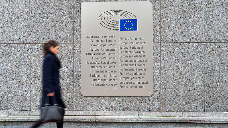Brüsszel lépett: jogállami feltételekhez köthetik az EU-támogatások kifizetését