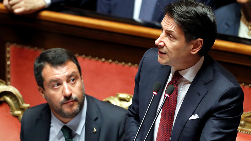 Milyen kínos: Pinokkió győzte le Salvinit