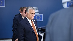 Orbán Viktor Brüsszelnek üzent 
