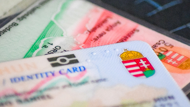 Készülnek a magyarok, sokan akarnak útlevelet