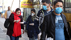 Koronavírus: egy hónapra bezárják az iráni iskolákat