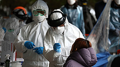 Szlovákiában erős szigorításokat vezetnek be a koronavírus miatt