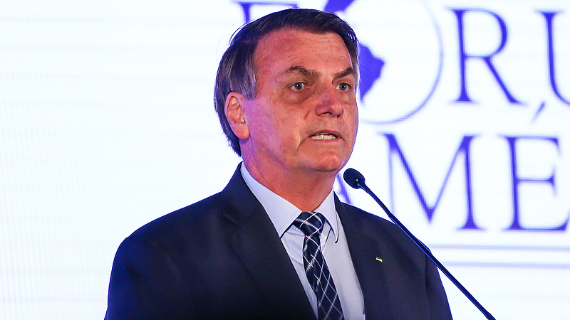 Koronavírus: Bolsonaro megint ostobaságot mondott