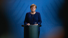 Fontos üzenetet küldött Angela Merkel