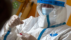 Koronavírus: többen megfertőzödtek egy értekezleten - figyelmeztet a járványügyi hatóság