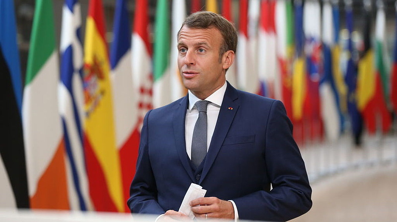 Sokkoló bejelentéseket tesz a francia államfő