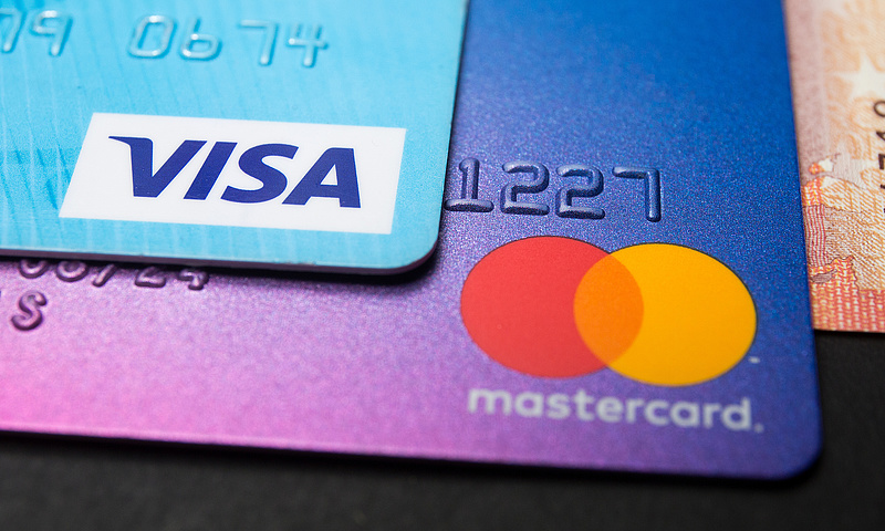 Visa és Mastercard: folytatódik a nagy harc