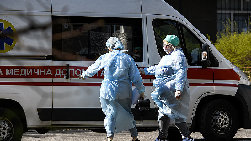 Ukrajnában újra zárlat jön, meghalt az első delta-variánssal fertőzött beteg