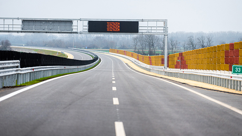 A szlovák határig megépítik az M2-es gyorsforgalmi utat