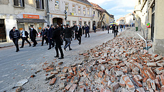 Egész településeket tett arrébb a horvát földrengés