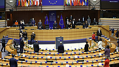 Jogállamiság: az EP lépéseket akar látni