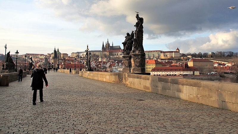 Bedurvult a járvány Csehországban, segítséget kértek