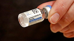 Újra lehet oltani a Janssen felfüggesztett vakcinájával Amerikában