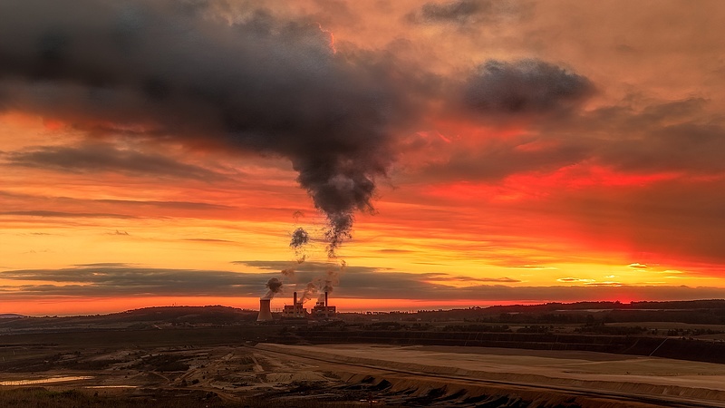 Bajban a szénerőművek: újabb nagy pénzügyi cég zárja el a pénzcsapot