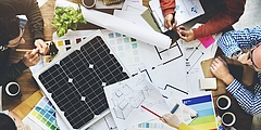 Ha hitelből is, de sokan tervezik, hogy napelemet tesznek a háztetőre
