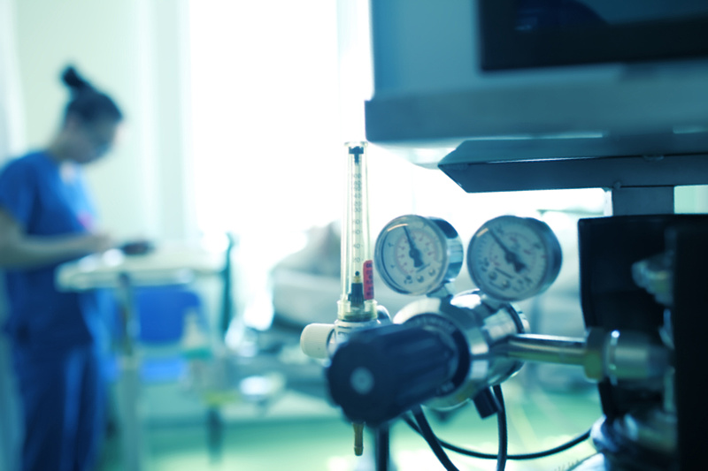 Koronavírus: leállt az oxigénellátás egy észak-oszétiai kórházban, 9 beteg meghalt