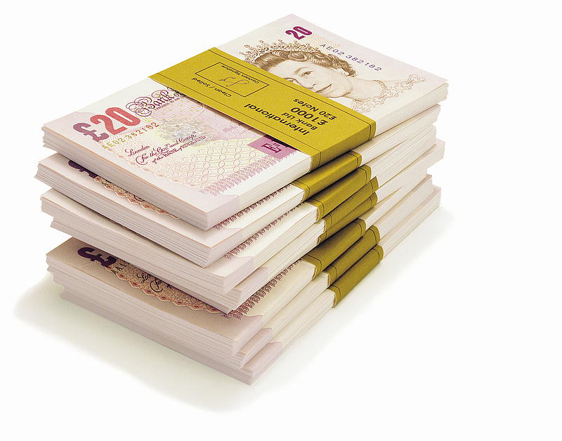 Bank of England: a királynő képével ellátott bankjegyek törvényes fizetőeszközök maradnak