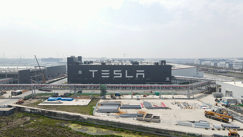 A Tesla is megtorpant Kínában az amerikai nyomás miatt
