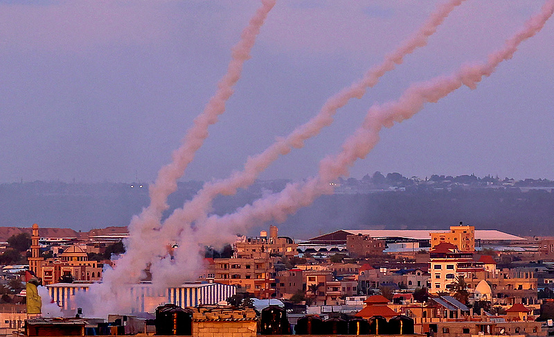 Biden tűzszünetet szorgalmaz a Gázai övezetben