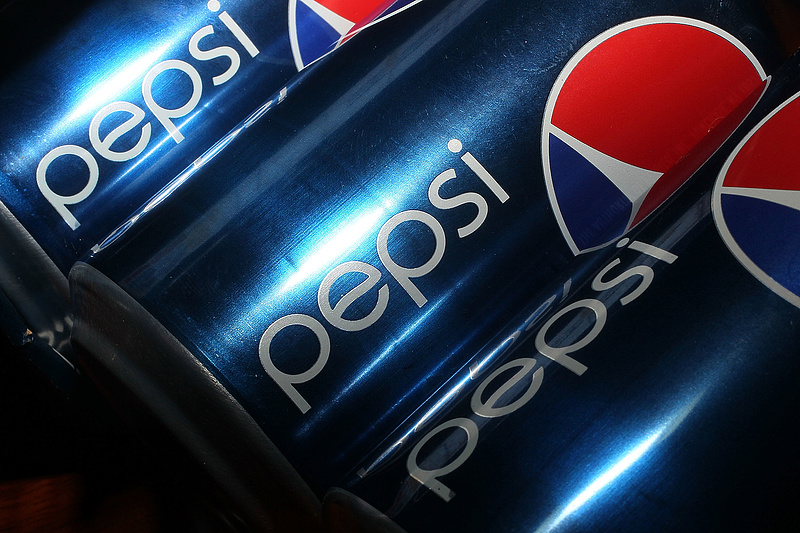A Pepsi áremelésre készül, a Coca-Cola már szénszállítókkal próbálkozik