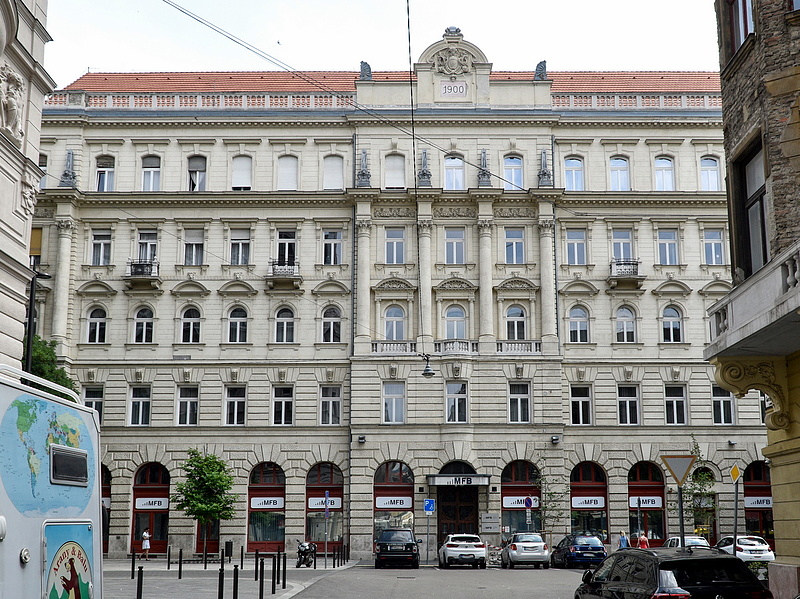 A magyar állam bankja közzétette a kifizetési listáit 