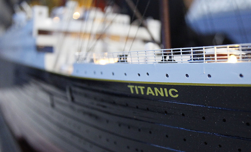 Szénhegynek ment Ausztrália Titanicja, és gyorsan süllyed