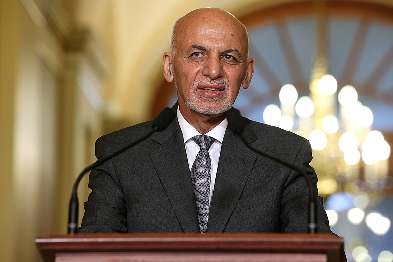 Az Egyesült Arab Emírségek fogadta be az afgán elnököt