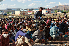 Több mint negyedmillió menekült érkezett tavaly az uniós országokba