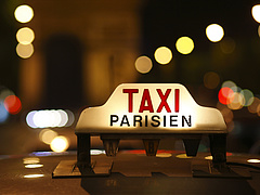 Megint győzelmet arattak a taxisok az Uber fölött