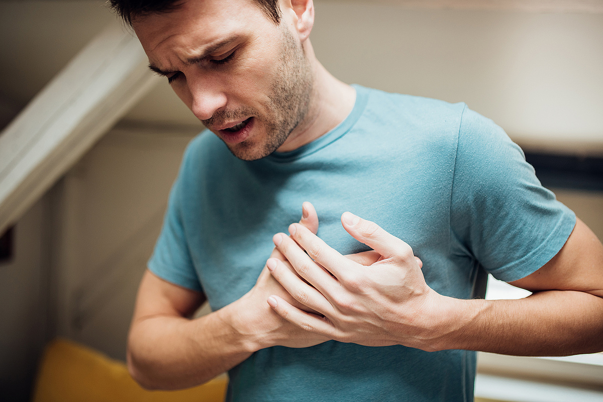 férfi egészségügyi szívroham magas vérnyomás és mikrostroke
