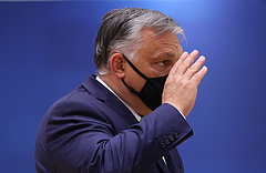 Orbán Viktor szerint a lezárás "csak lassítás" lenne