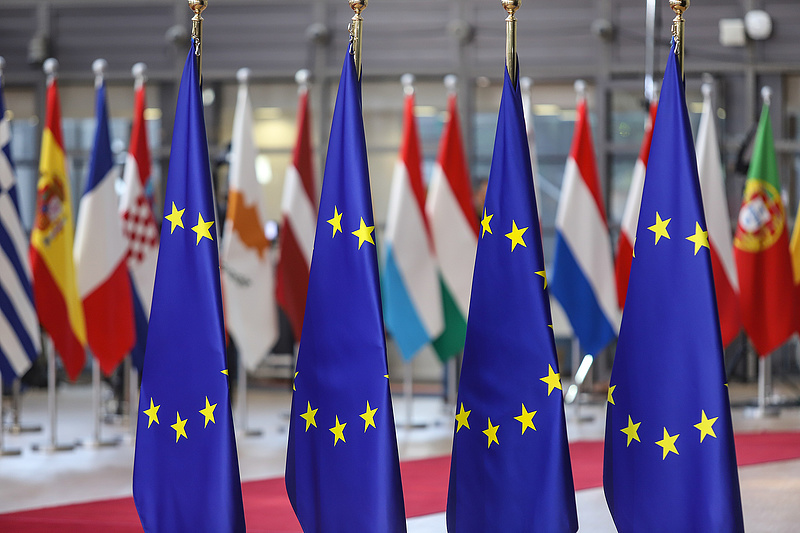 Irányt hirdetett az Európai Bizottság: ezt várják a magyar kormánytól