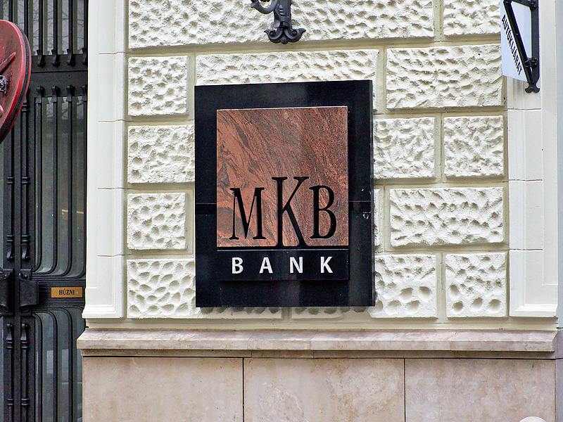 Az MKB beszüntette a lakáshitelek értékesítést 