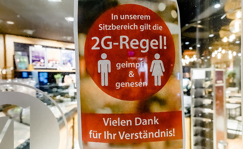 Koronavírus Ausztriában: pecsétet kapnak az ellenőrzött vásárlók