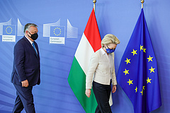Brüsszel kemény feltételekhez kötné, hogy utalja Magyarországnak a helyreállítási alap forrásait