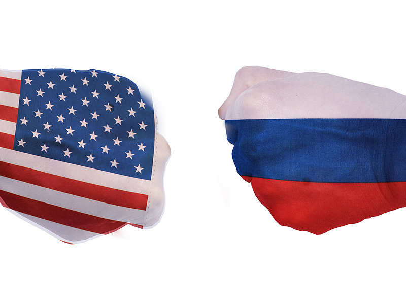 Az orosz kormány készül az esetleges amerikai dollártilalomra