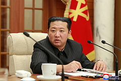 Kim Dzsong Unt nyugtalanítja az észak-koreai koronavírusjárvány