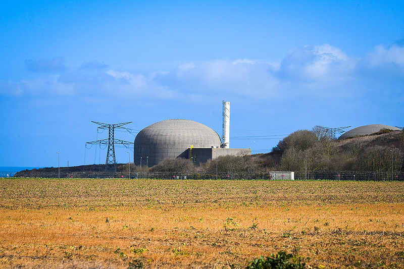 Úgy halnak le az atomerőművek, hogy egész Európa energiaválságba kerülhet