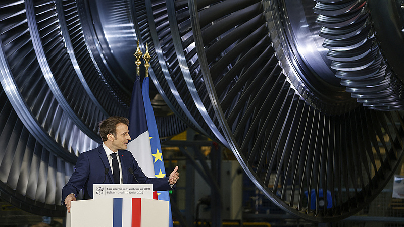 Nagy bajba kerülhet az EU, politikai élet-halál harc kezdődik Franciaországban