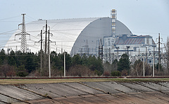 Már tartalékgenerátorok hűtik Csernobilt és ezek csak 48 óráig bírják