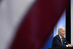 Biden figyelmeztette Kínát, mivel jár ha az oroszokat pénzelik